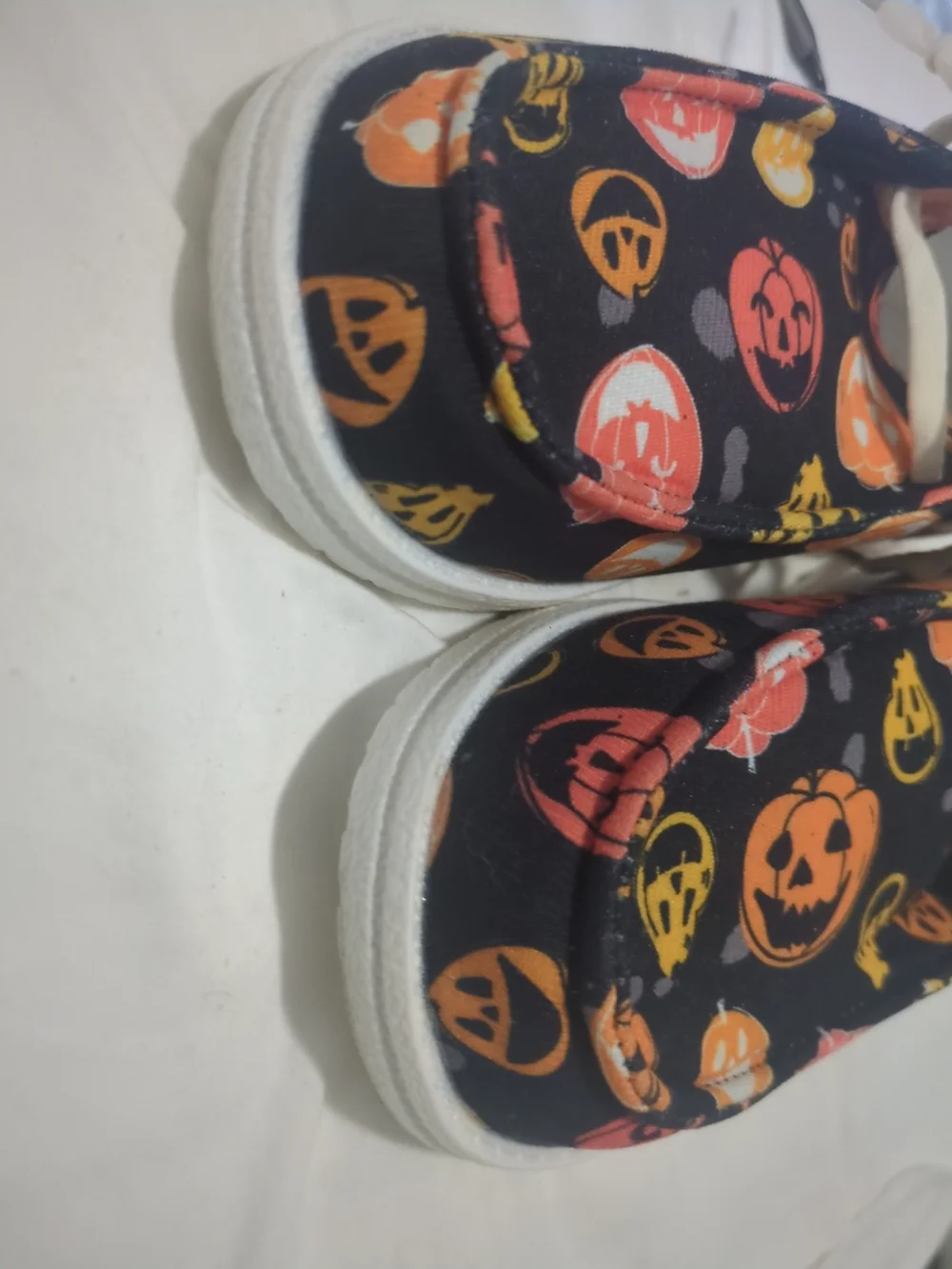 Ladies Black Halloween Pumpkin Print Slip-On Shoes